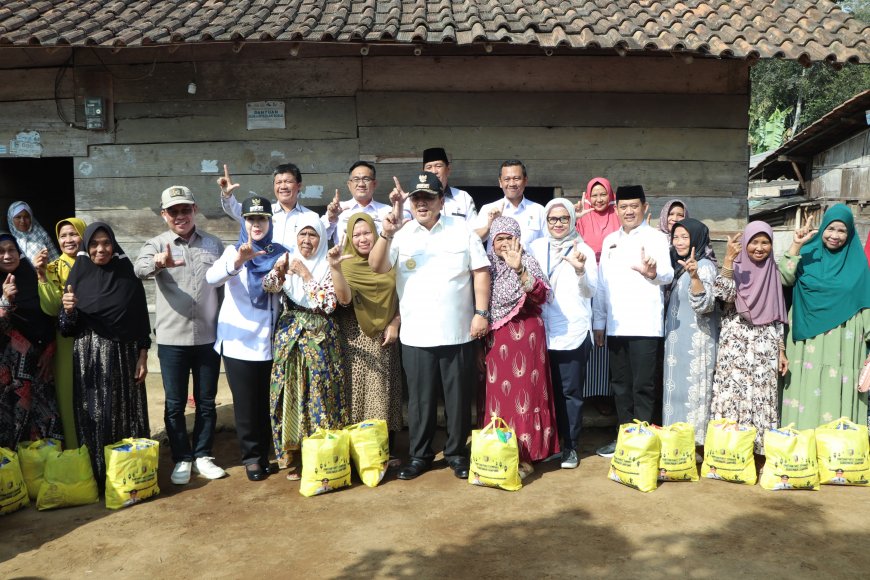 Gubernur Arinal Djunaidi Beri Bantuan untuk Warga di Pekon Muara Dua Ulubelu Tanggamus