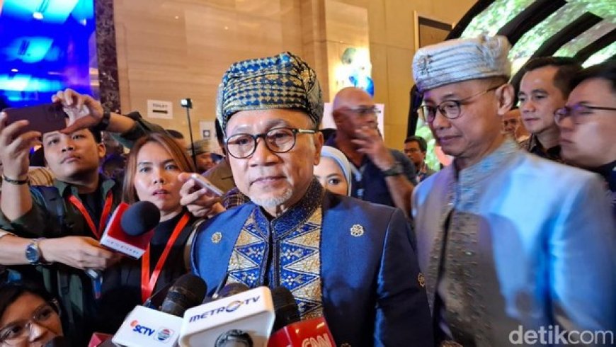 Terpilih Secara Aklamasi, Zulkifli Hasan Kembali Pimpin PAN 2024-2029