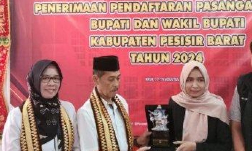 Tiga Pasangan Calon Bupati dan Wakil Bupati Pesisir Barat Resmi Mendaftar ke KPU