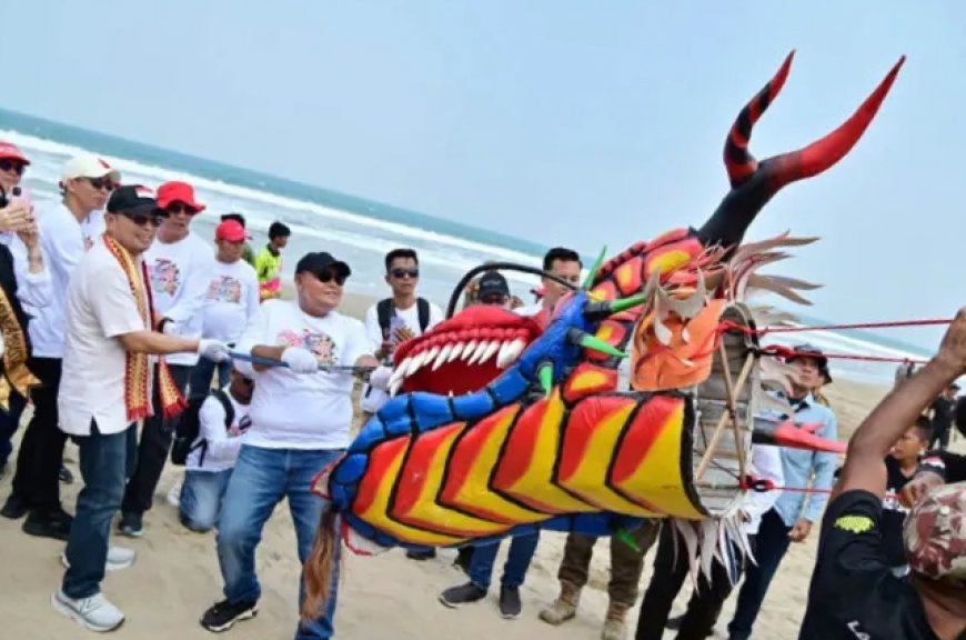 Meriah! Ribuan Layang-Layang  Hiasi Langit Kalianda