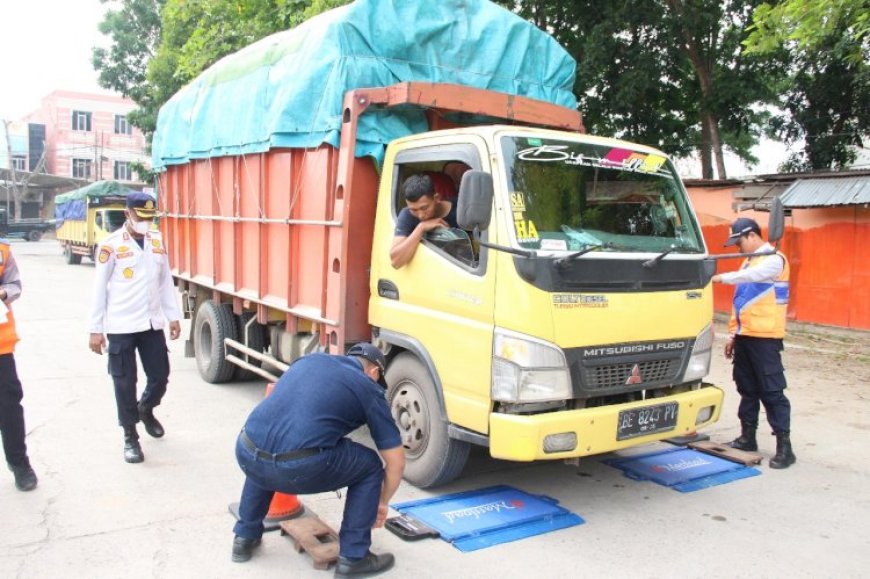 Truk ODOL Masih Marak Melintas di OKI