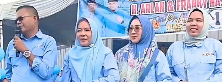 Cawako Prabumulih H Arlan Pamer 4 Istri di Panggung Kampanye