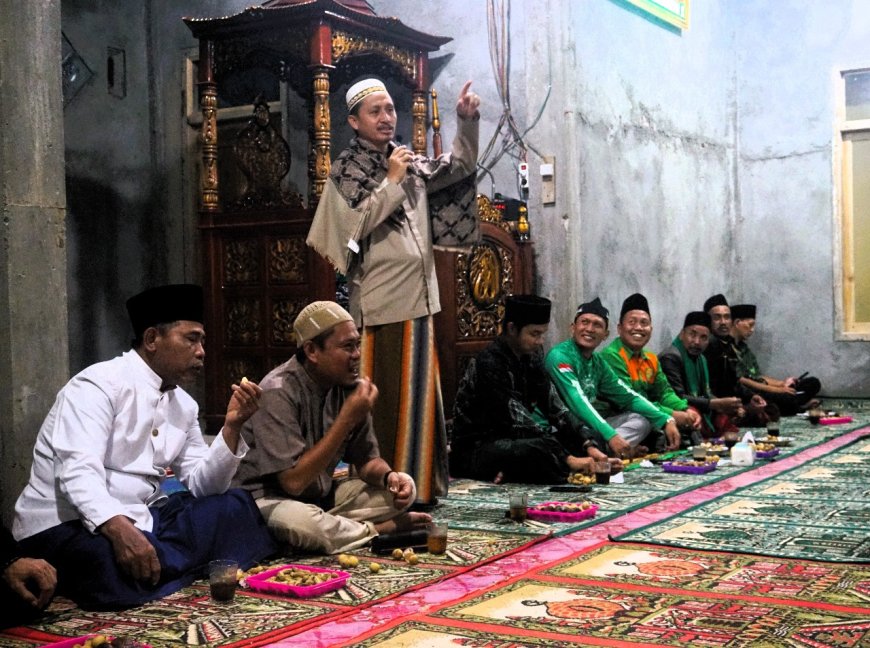 Kajian Kitab Subuh Selama Ramadhan, Warga Antusias Menggali Ilmu