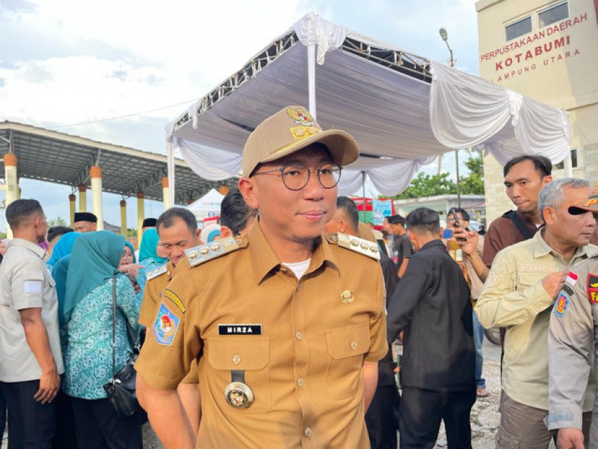 Gelar Pasar Murah, Gubernur Mirza Ajak Warga Tak Panik Hadapi Kenaikan Harga