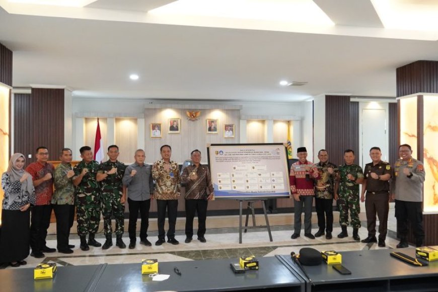 Pemprov Lampung Tegaskan Komitmen Pendidikan Setara Lewat Penandatanganan Pakta Integritas SPMB 2025/2026