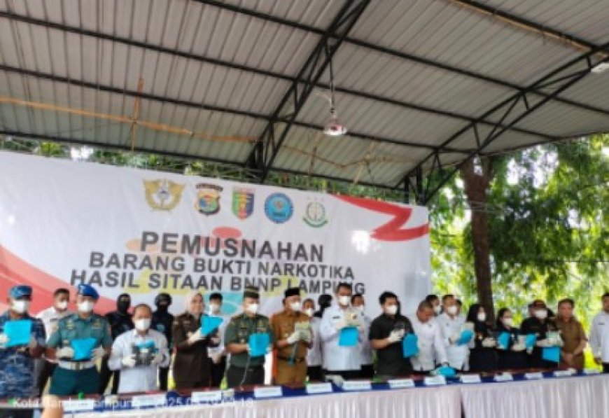 BNN Lampung Musnahkan Hampir 15 Kilogram Sabu Hasil Ungkap Jaringan Internasional