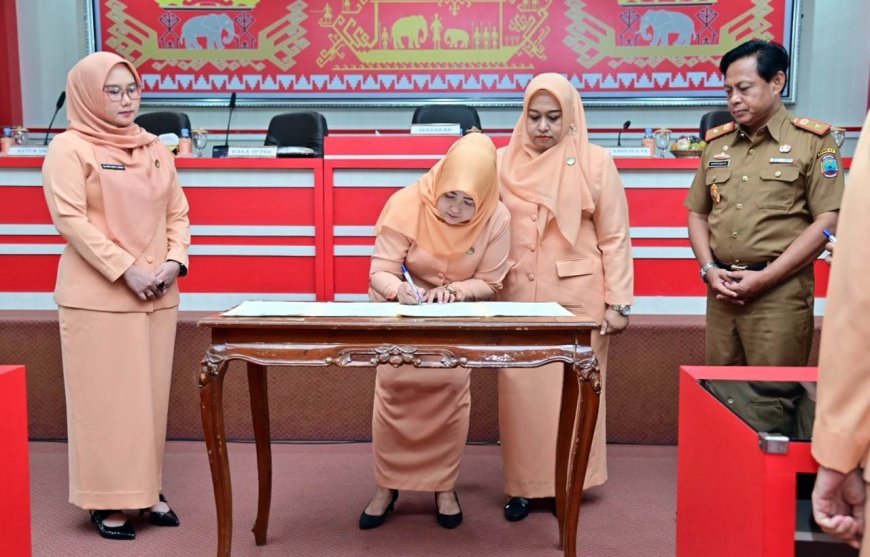 Ratna Yanuana Resmi Nahkodai DWP Lampung Selatan