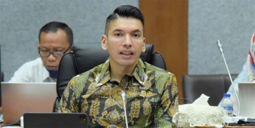 Anggota DPR M.Khadafi: Pendidikan Dasar Wajib Gratis, Sesuai Putusan MK dan Konstitusi