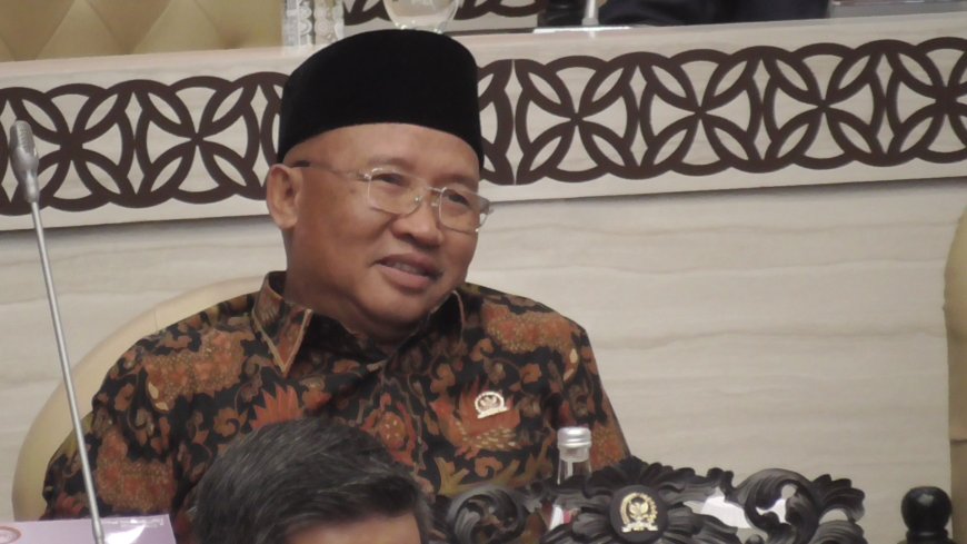 Mukhlis Basri Desak Pemerintah Pusat Prioritaskan Infrastruktur Jalan dan Penanggulangan Bencana di Lampung