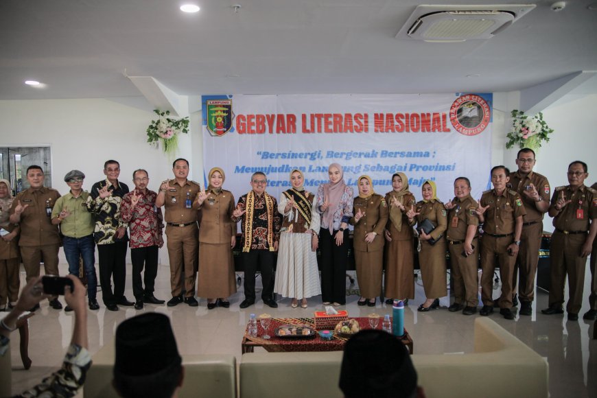 Bunda Literasi Lampung: Literasi Adalah Jendela Dunia Menuju Masa Depan Gemilang