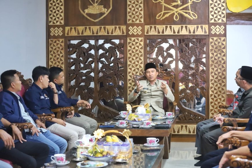 Pemkab Lampung Barat dan PWI Perkuat Kemitraan untuk Pembangunan Daerah