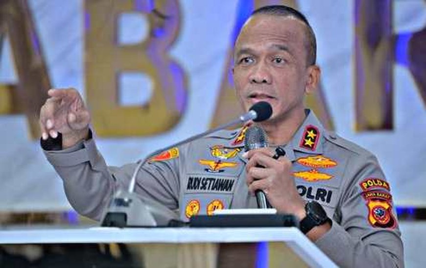 Kapolda Jabar Prihatin Insiden Majelis Taklim Ambruk di Ciomas, Fokus Utama Selamatkan Korban